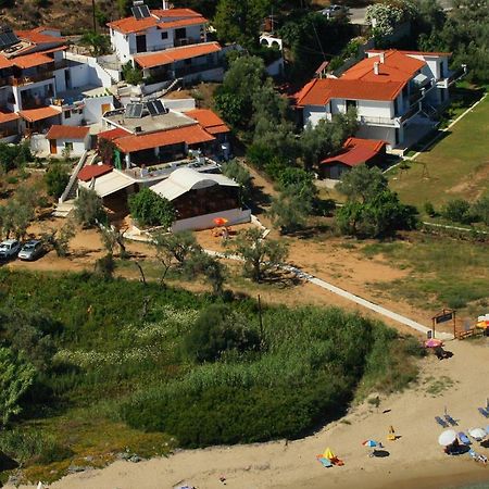 Villa Zaharo And Lilian Apartments Troulos Exterior foto